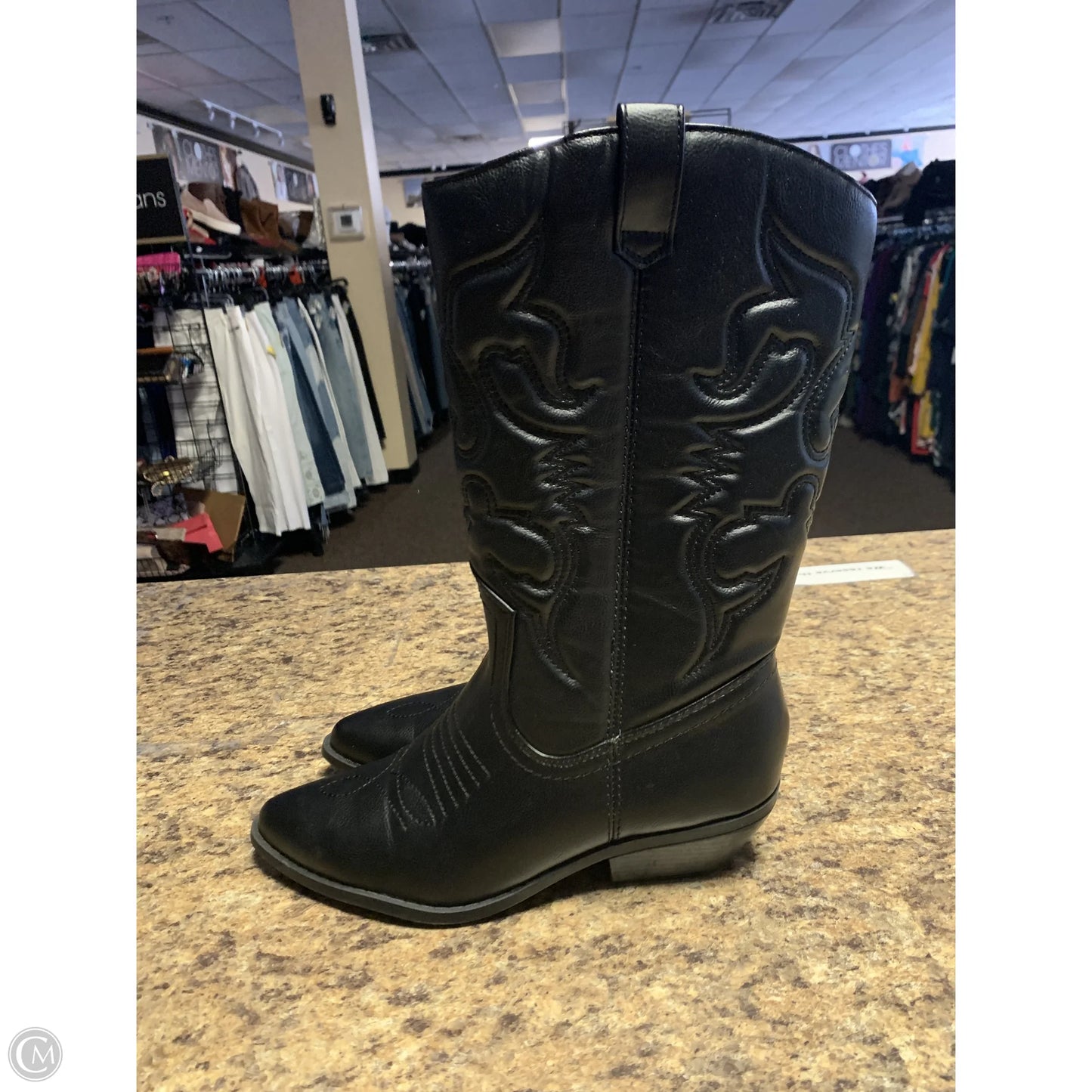 Boots Ankle Flats By Soda In Black, Size: 8