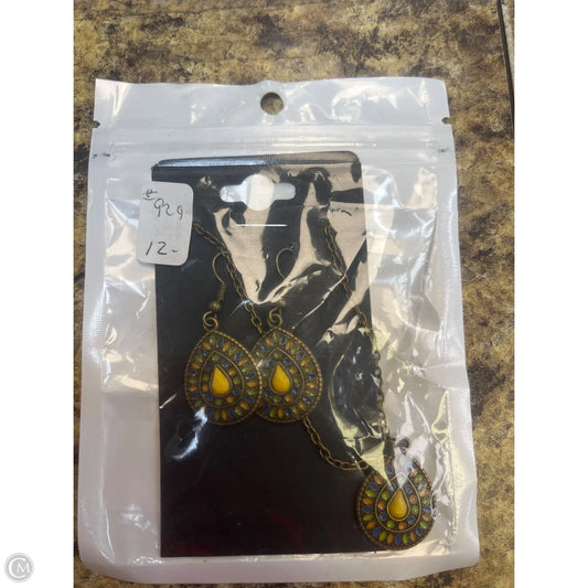 Necklace Set By Cmf, Size: 03 Piece Set