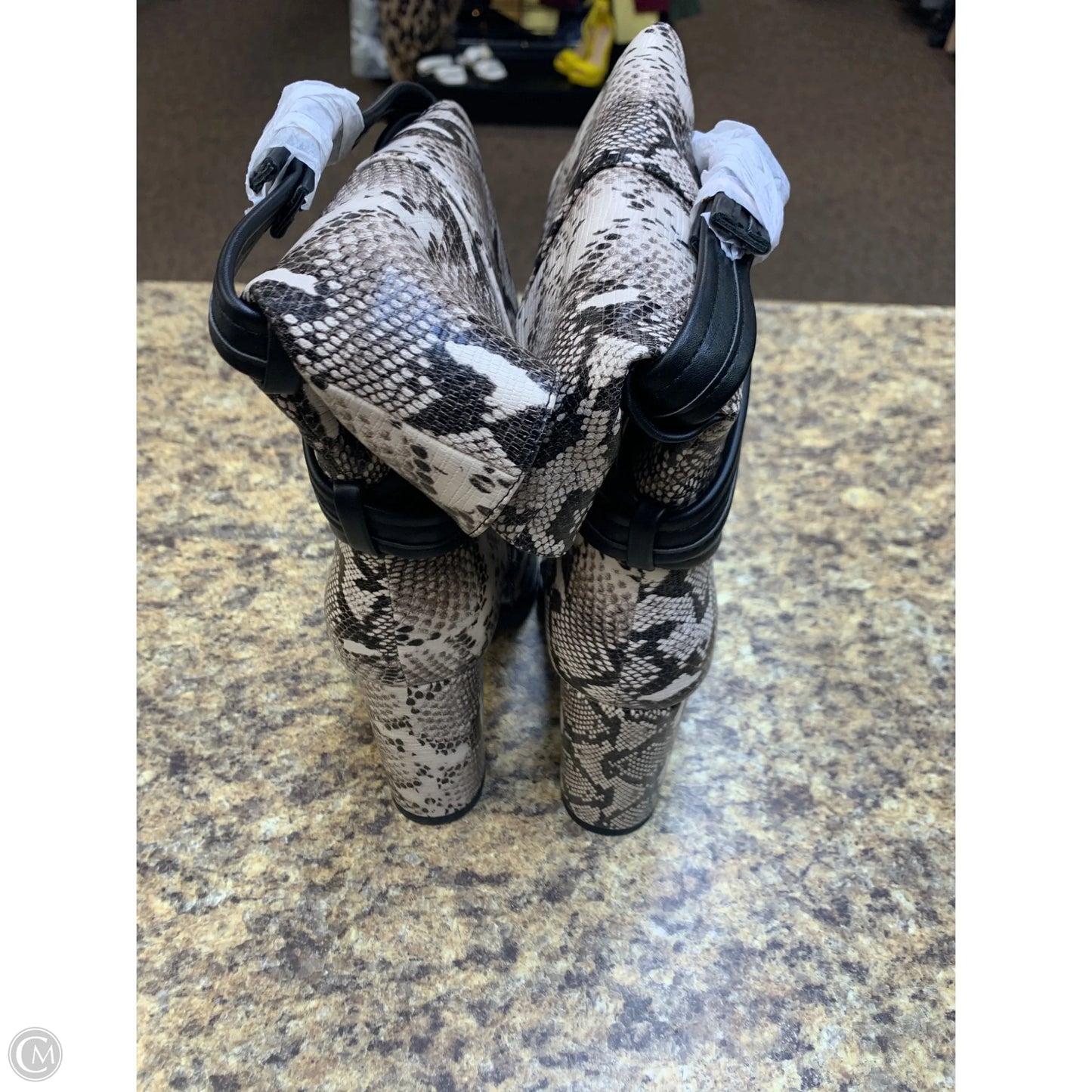 Boots Mid-calf Heels By Shoedazzle In Snakeskin Print, Size: 8