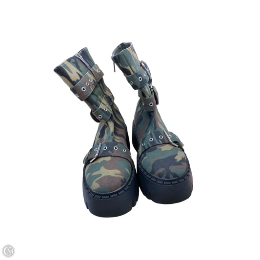 Boots Ankle Heels By Cmf In Camouflage Print, Size: 10