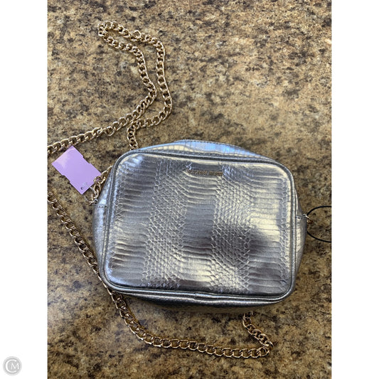 Handbag By Victorias Secret, Size: Medium