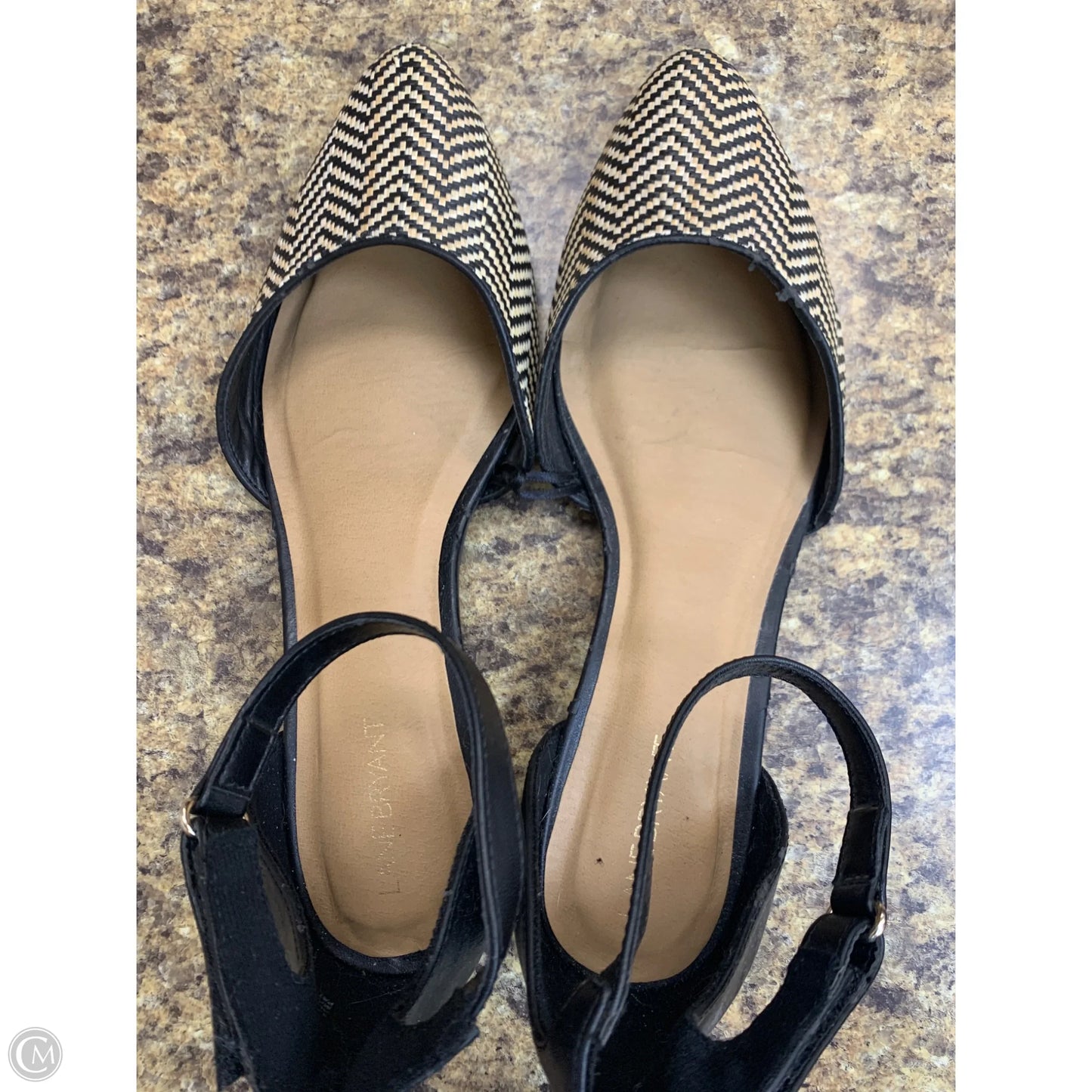 Sandals Flats By Lane Bryant In Black & Cream, Size: 12