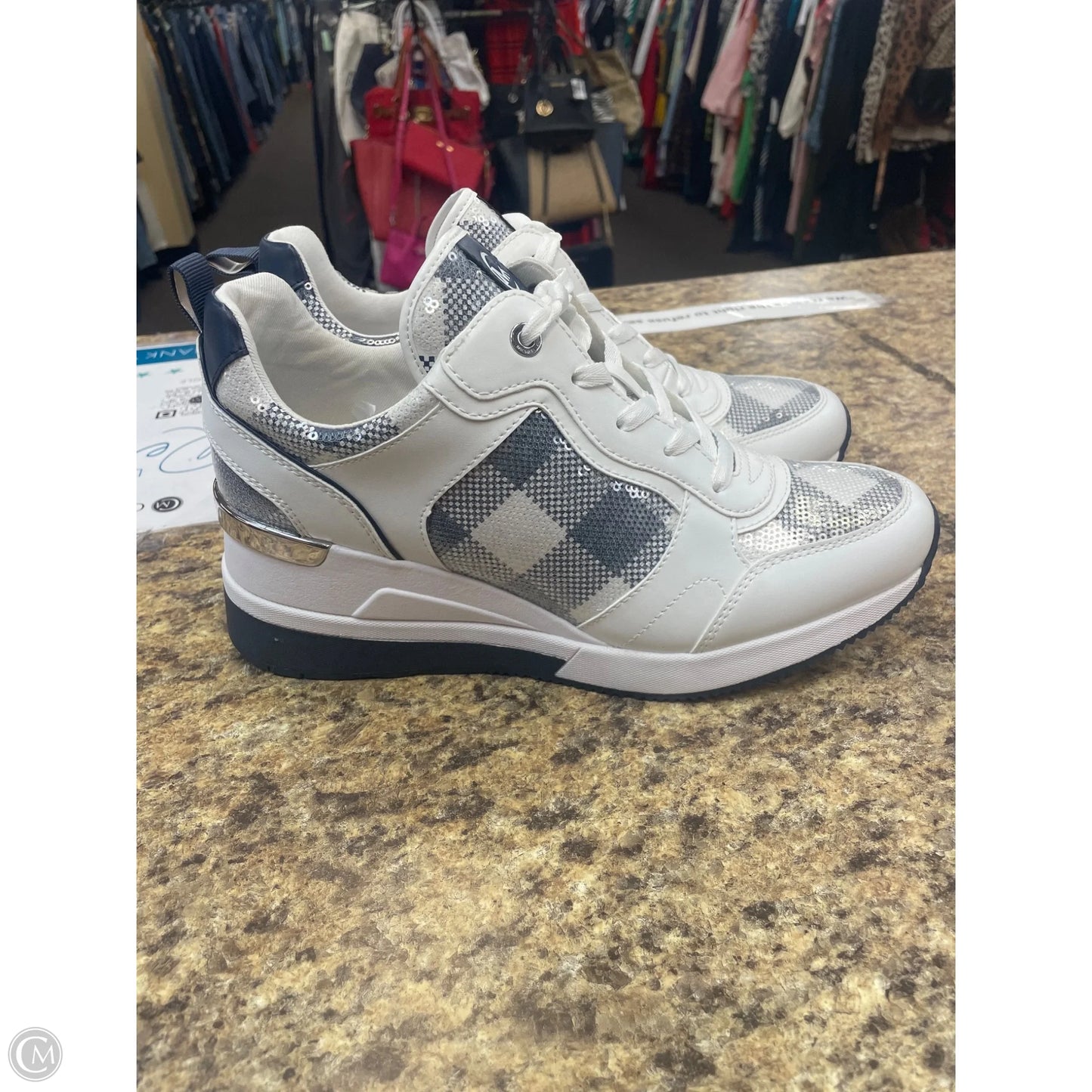 Shoes Athletic By Michael By Michael Kors In Grey & White, Size: 10