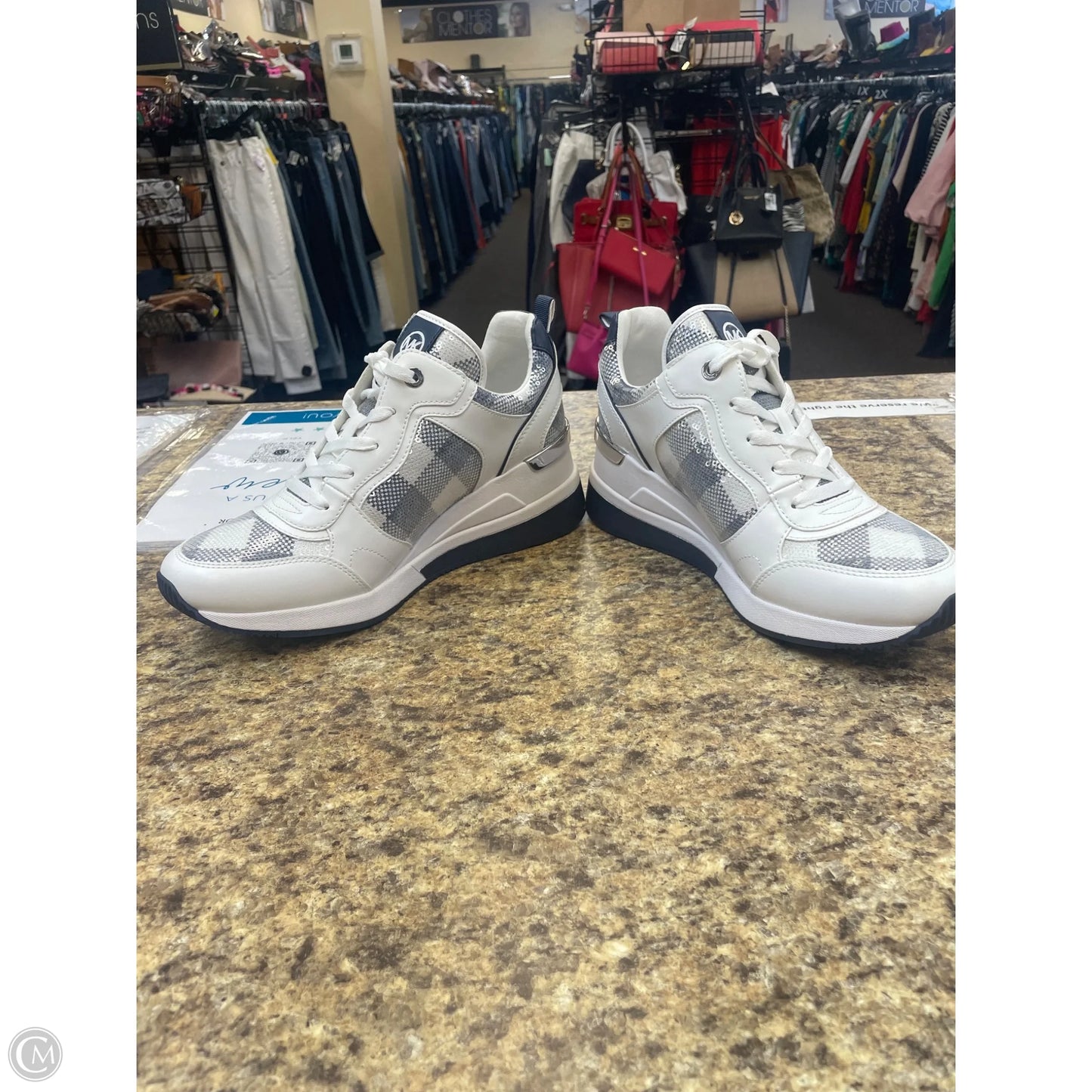 Shoes Athletic By Michael By Michael Kors In Grey & White, Size: 10