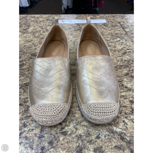Shoes Flats By Crown Vintage In Gold, Size: 11