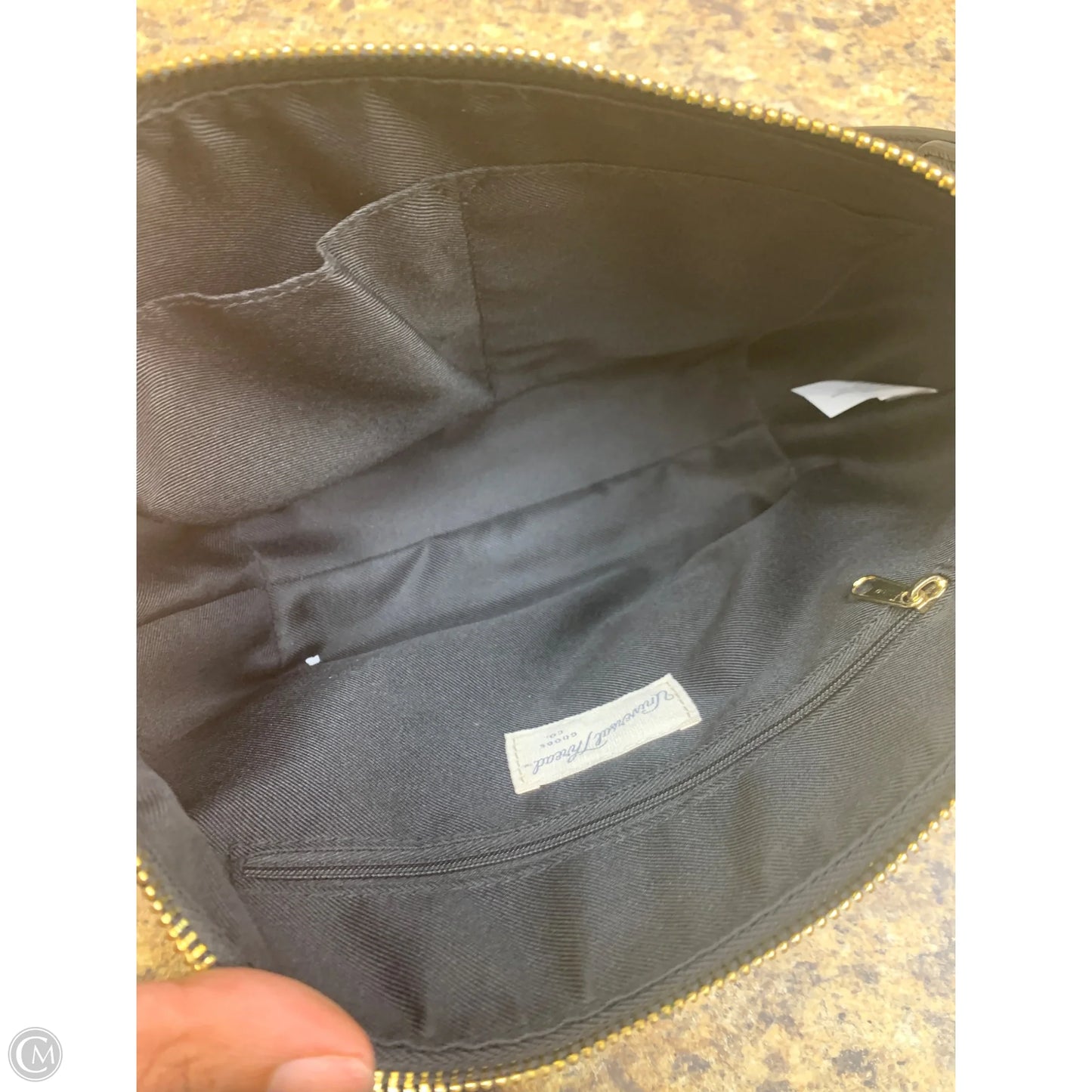 Handbag By Universal Thread, Size: Medium