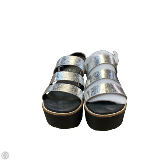 Sandals Heels Wedge By Dirty Laundry In Black & Silver, Size: 11
