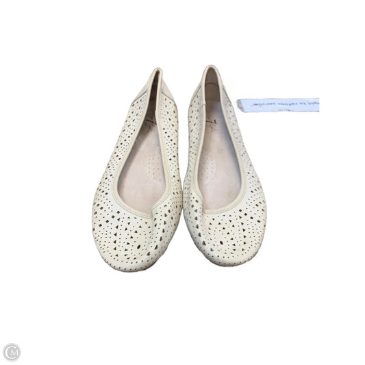 Shoes Flats By Cme In Cream, Size: 10