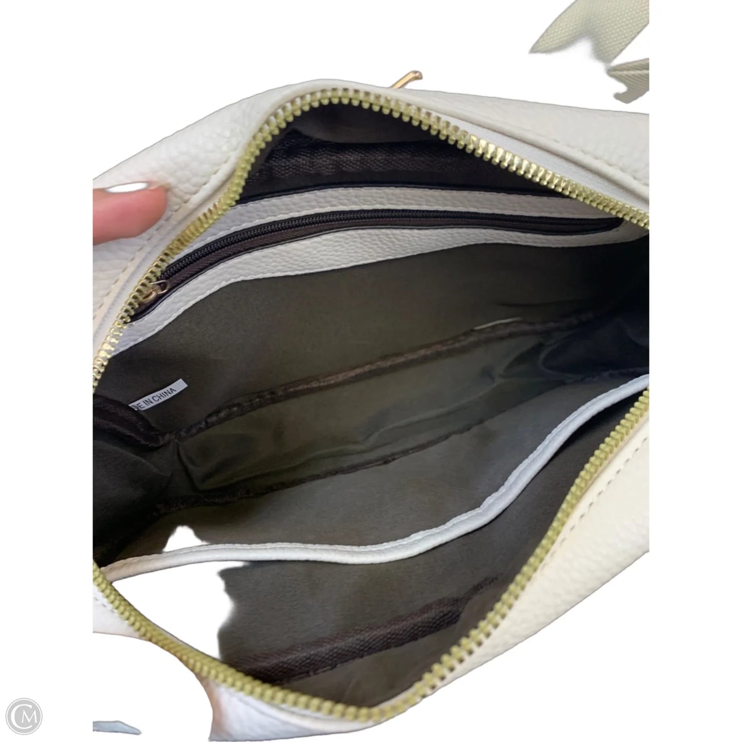 Crossbody By Cmf, Size: Small