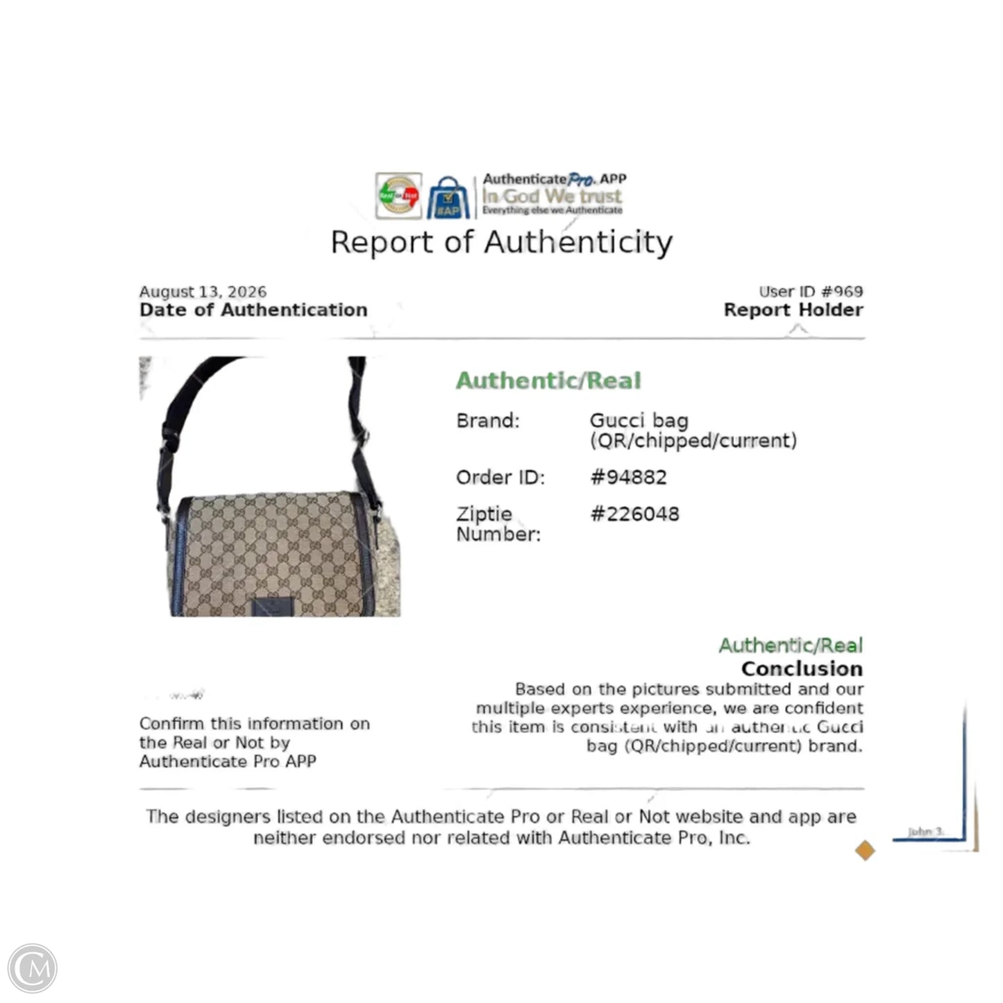 Crossbody Luxury Designer By Gucci, Size: Medium