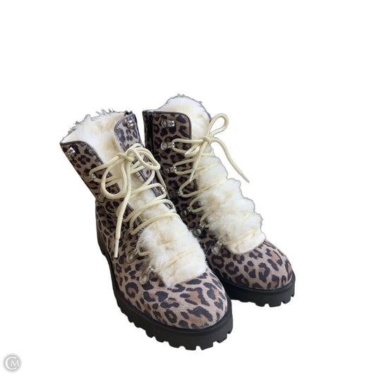 Boots Ankle Flats By Bearpaw In Animal Print, Size: 7