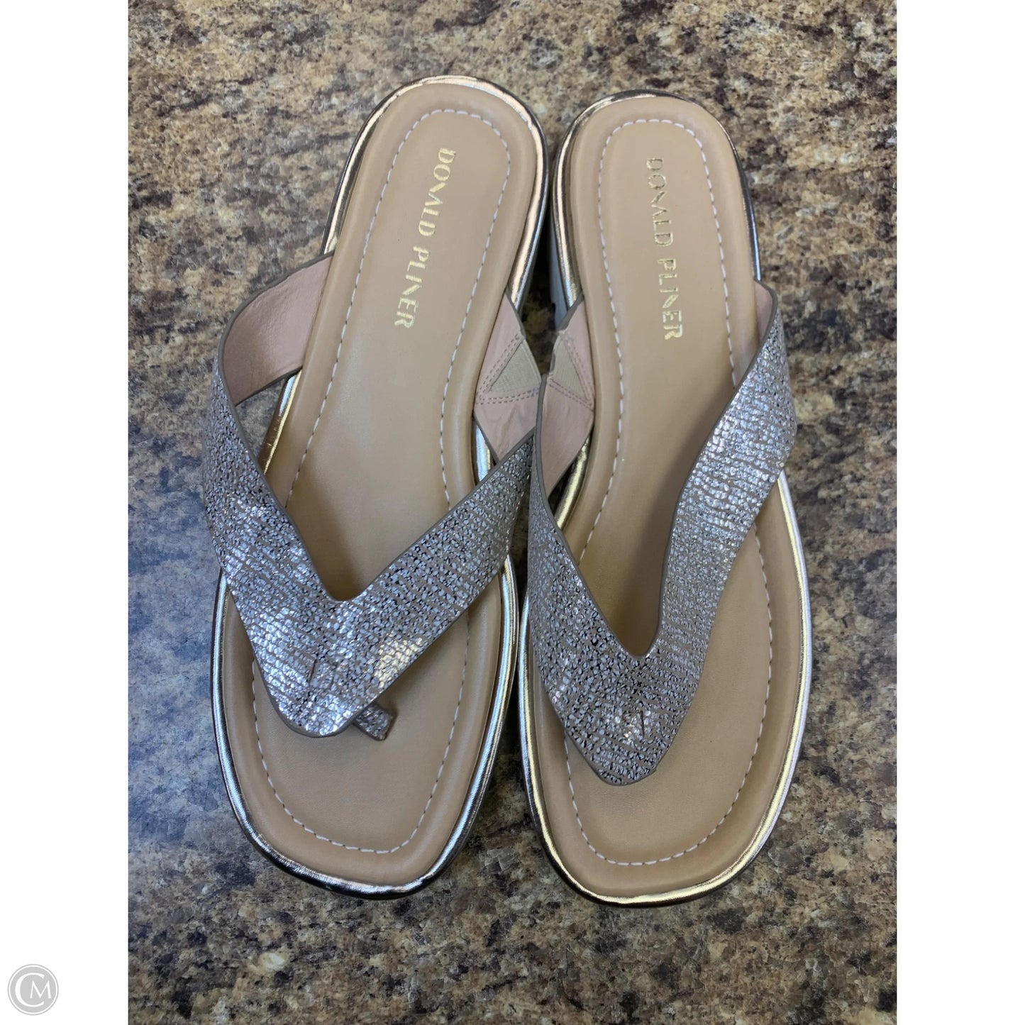 Sandals Flip Flops By Donald Pliner In Gold & White, Size: 11