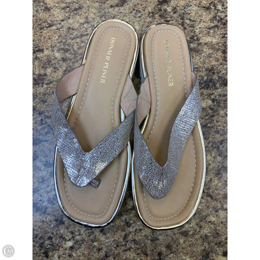 Sandals Flip Flops By Donald Pliner In Gold & White, Size: 11
