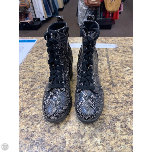 Boots Ankle Heels By Time And Tru In Snakeskin Print, Size: 8