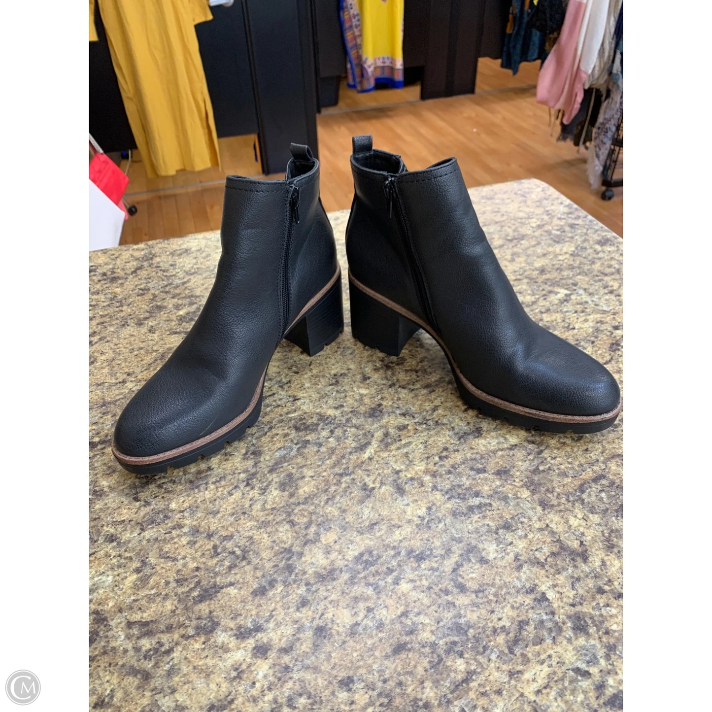 Boots Ankle Heels By Naturalizer In Black, Size: 8.5