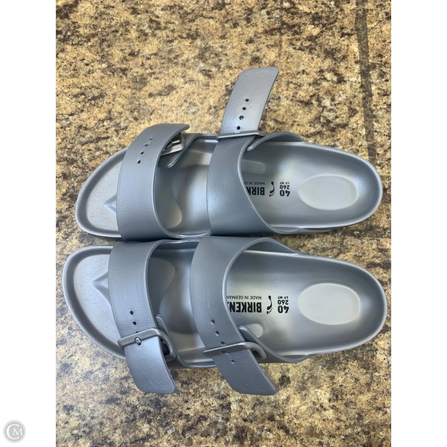 Sandals Flip Flops By Birkenstock In Silver, Size: 9