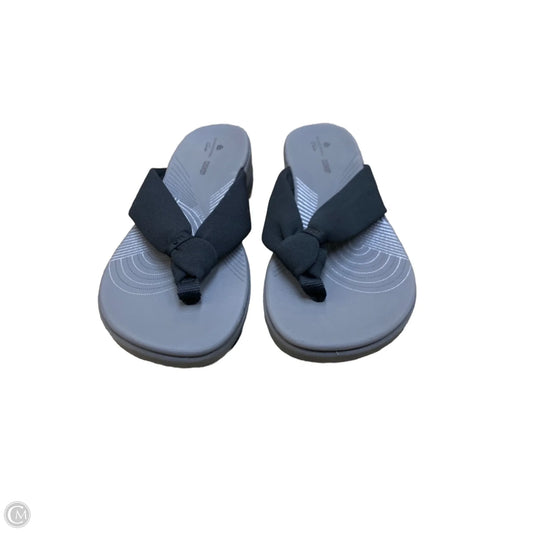 Sandals Flats By Clarks In Black & Grey, Size: 8