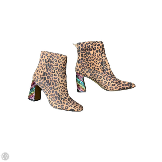 Boots Ankle Heels By Betsey Johnson In Animal Print, Size: 11