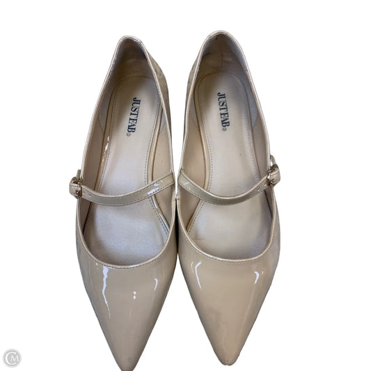 Shoes Flats By Just Fab In Beige, Size: 8.5