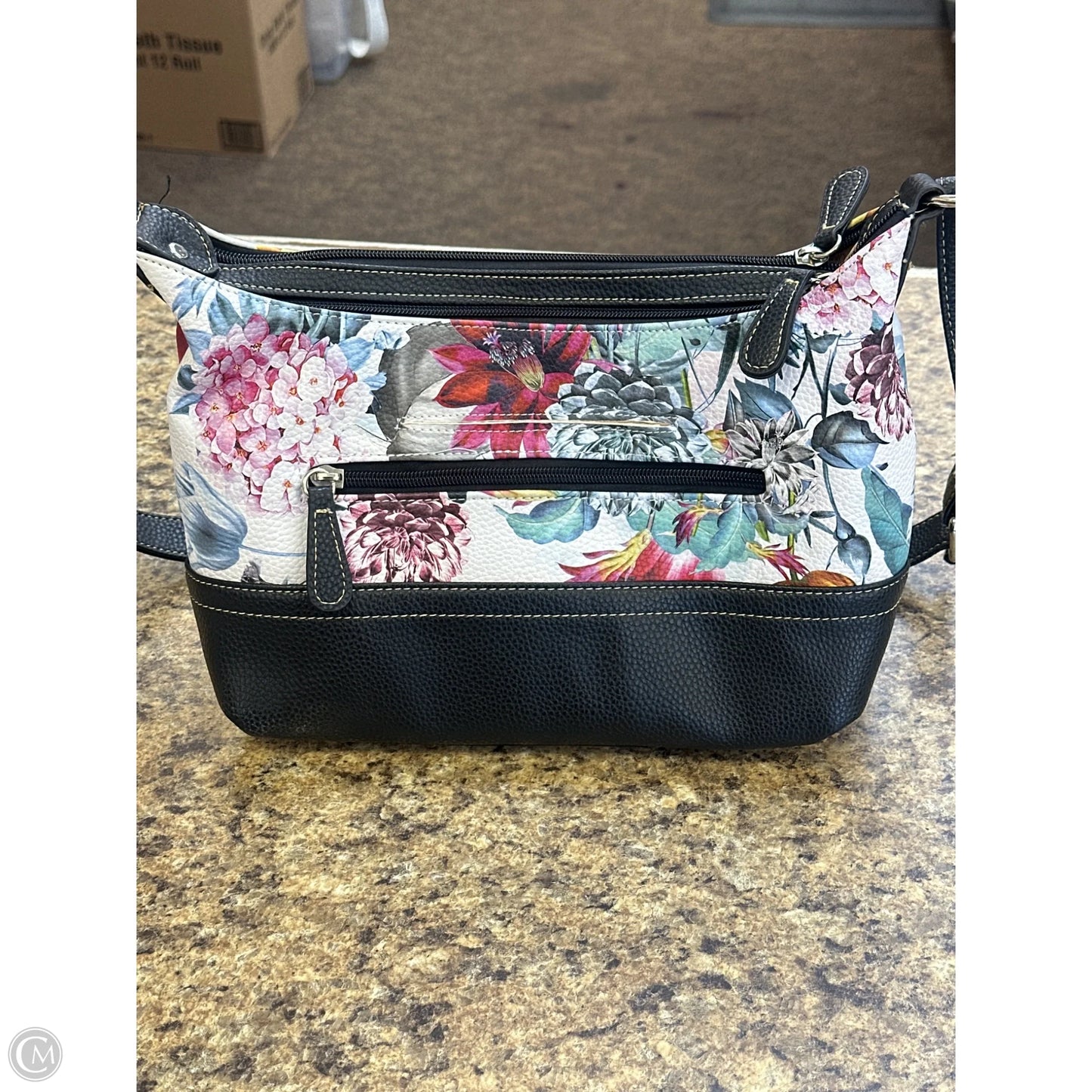 Handbag By Stone Mountain, Size: Medium